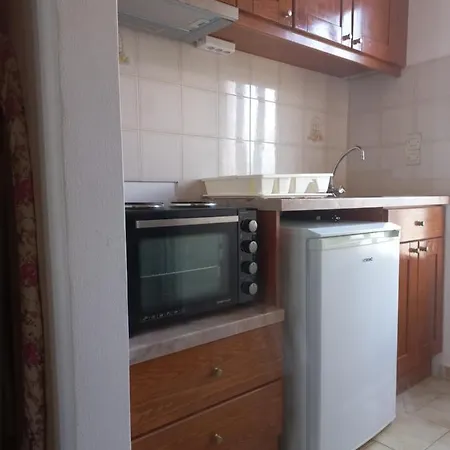 Dennis L Apartmán Laganas