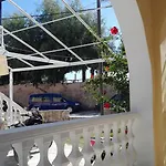 Διαμέρισμα Dennis L Λαγανάς