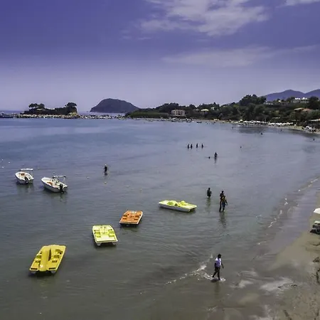 アパート Dennis L ラガナス