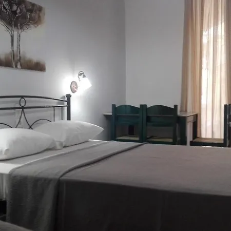 Dennis L * ラガナス